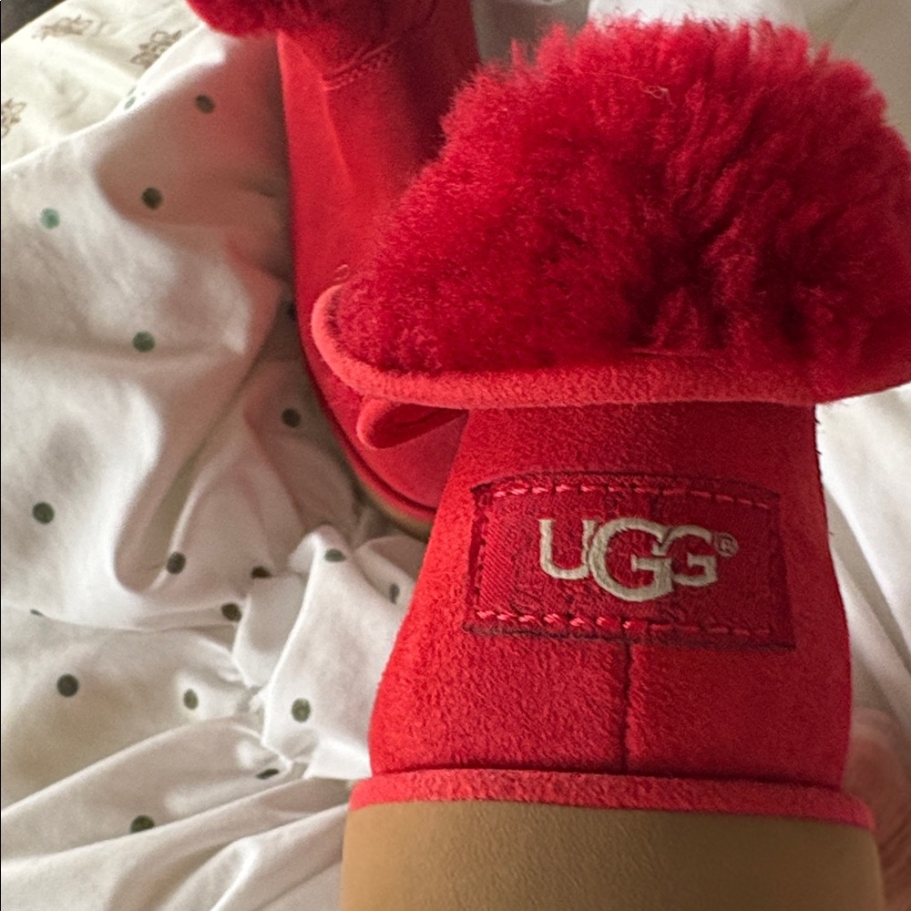 UGG Bold Red Boots treadlite soles